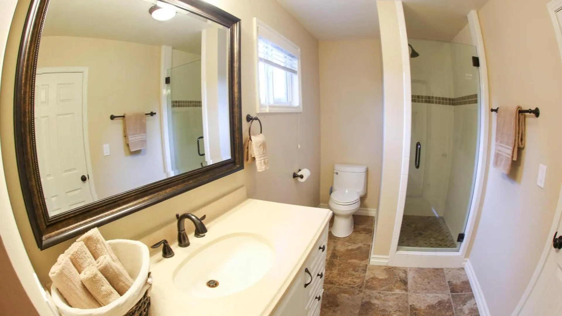 Destination #13 Villa Anaheim Holiday home